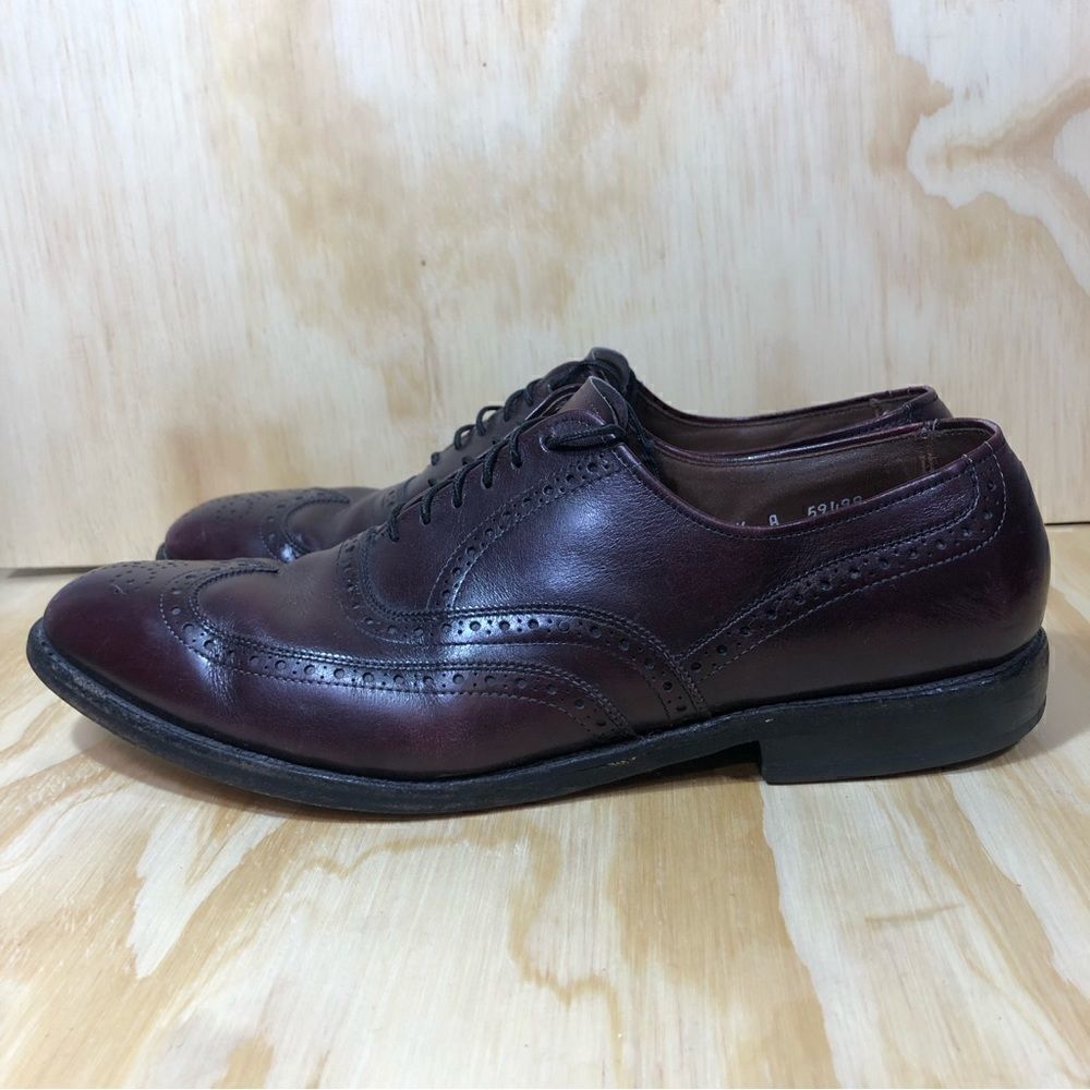 Allen Edmonds  Wingtip Oxford Shoes Men’s Size 10.5 A